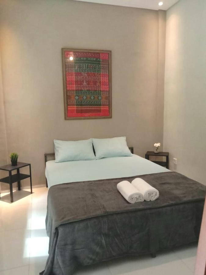 Sabi Guest House - Strategic Family -Married Couples Only- Hostel In Prawirotaman Джок'якарта Екстер'єр фото