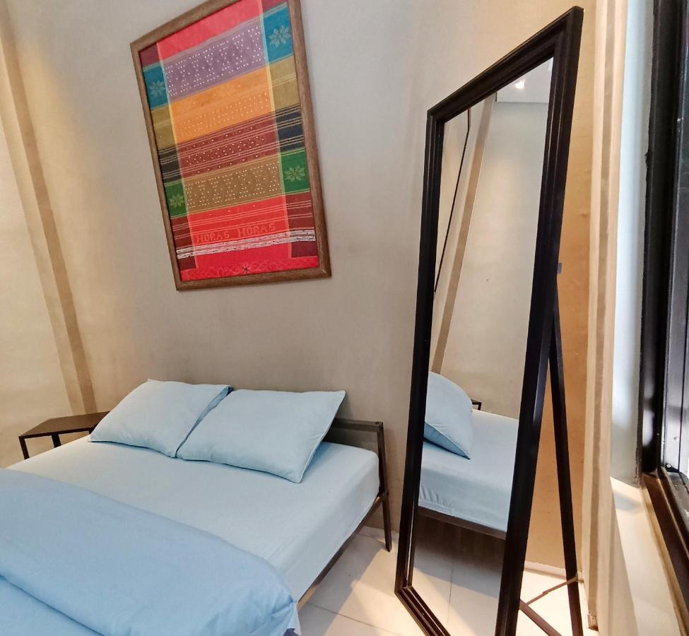 Sabi Guest House - Strategic Family -Married Couples Only- Hostel In Prawirotaman Джок'якарта Екстер'єр фото